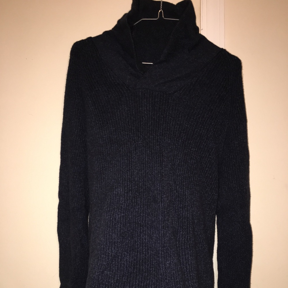H&M shawl collar sweater 😬😬